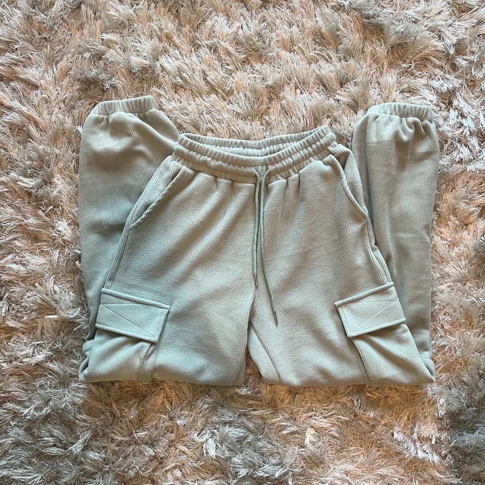 Adika Sweats